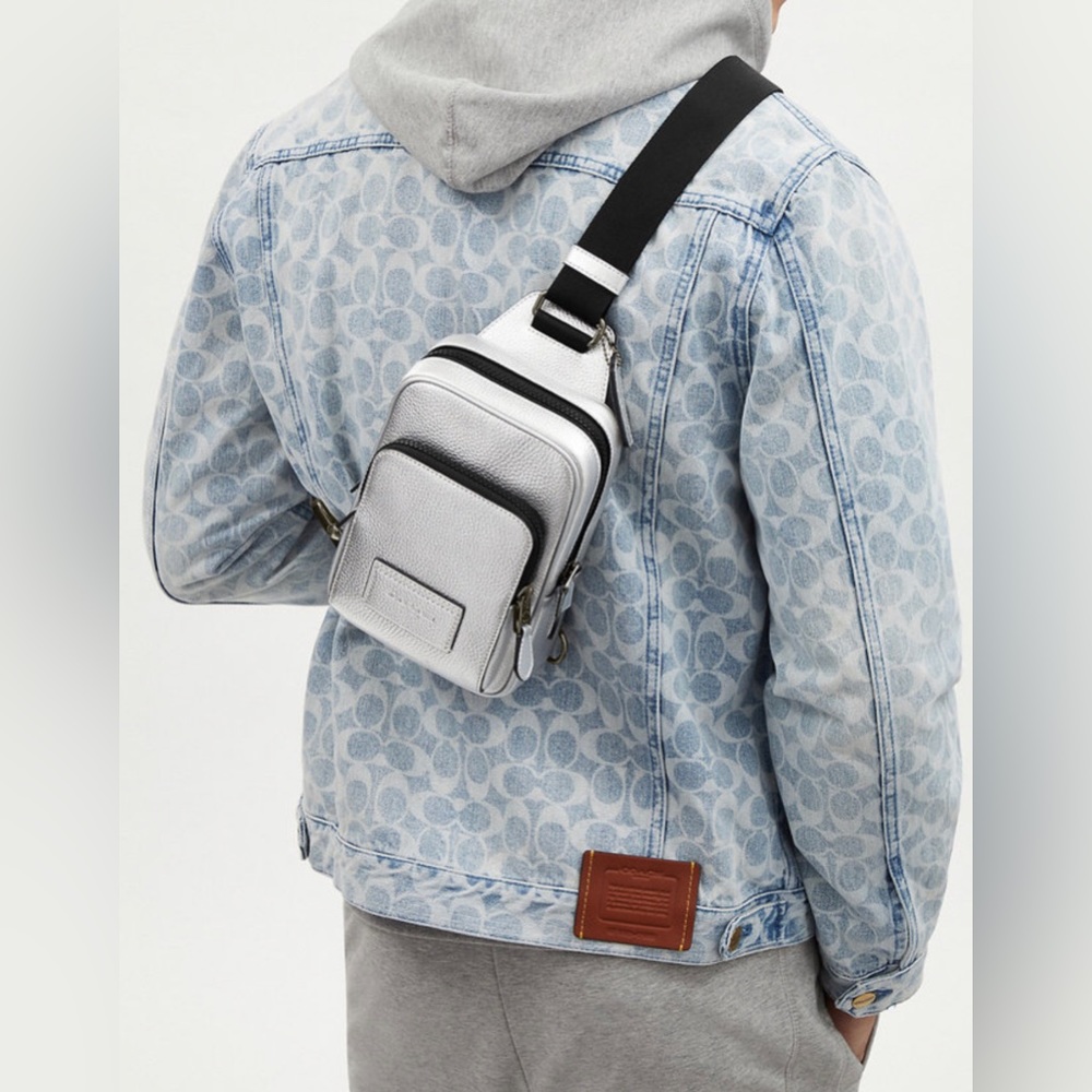NWT Coach Outlet Track Pack 14 - Picture 2 of 9